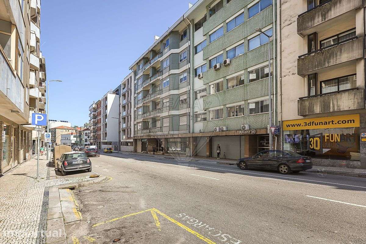 Apartamento T4 | Terraço | Centro Porto - Grande imagem: 2/47