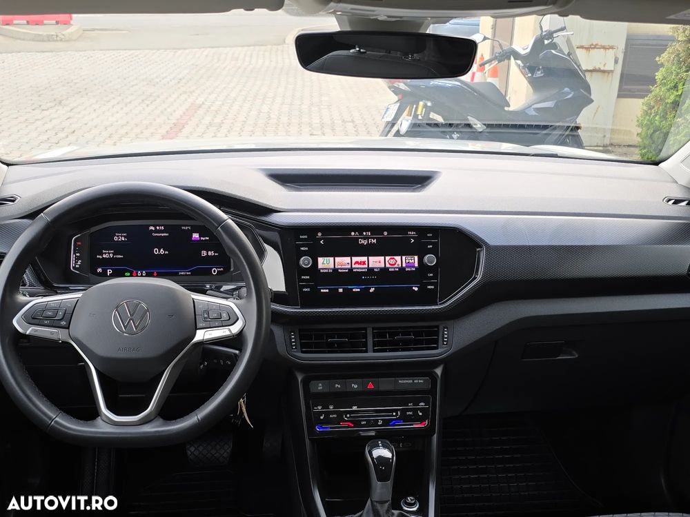 Volkswagen T-Cross 1.5 TSI DSG Life - 12
