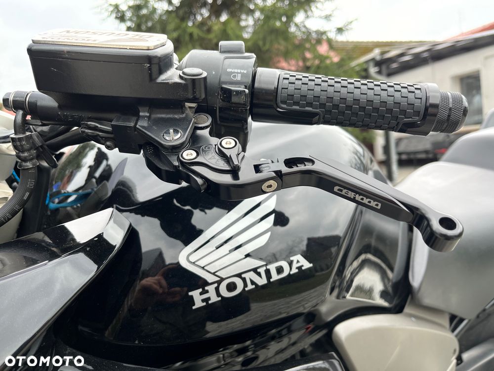 Honda CBF - 6