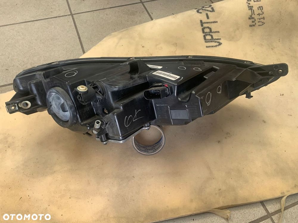 LAMPA PRZEDNIA LEWA TESLA MODEL S XENON 6005906 - 6