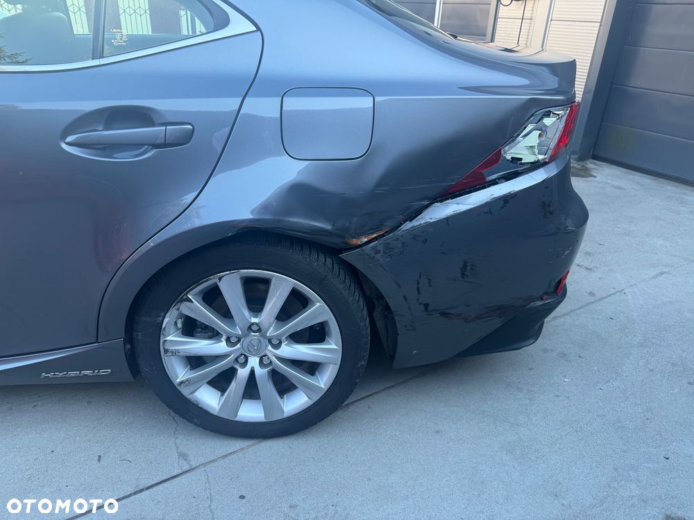 Lexus IS 300h Comfort EU6 - 22