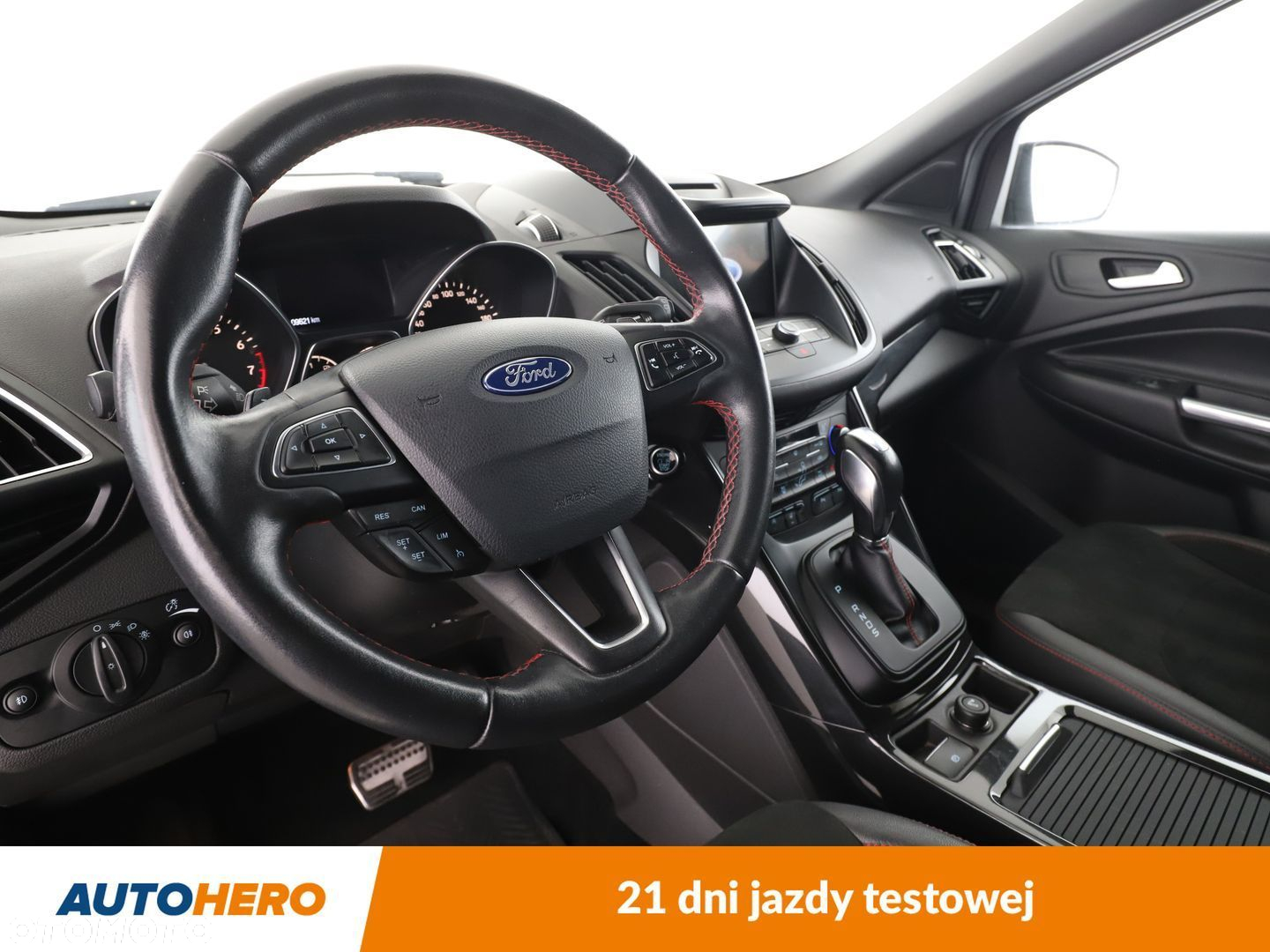 Ford Kuga - 11