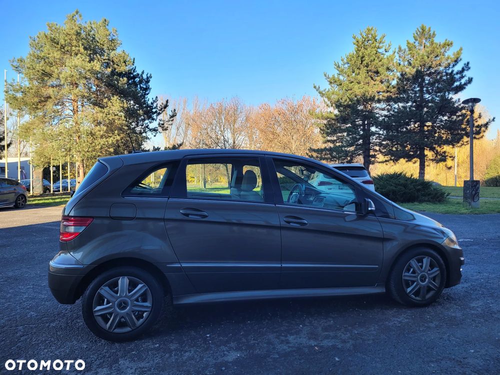 Mercedes-Benz Klasa B - 10