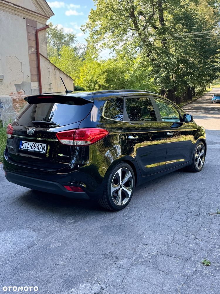 Kia Carens 1.7 CRDi L 7os - 11