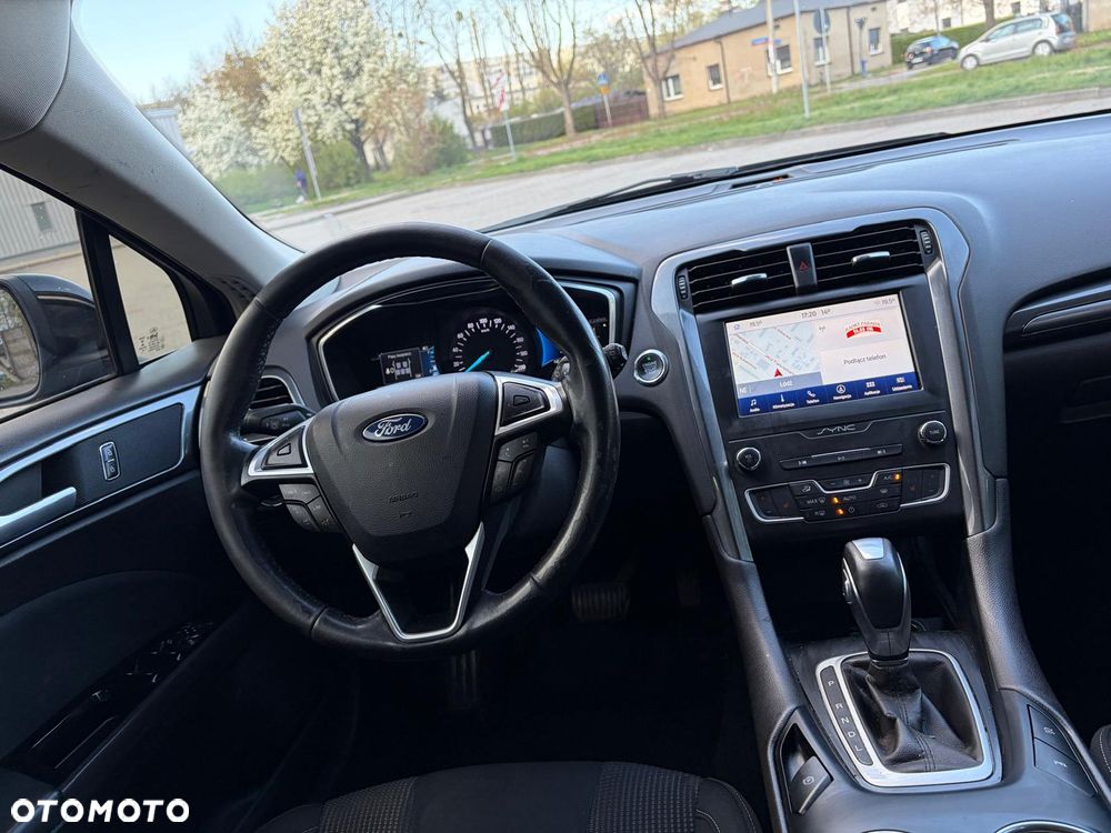 Ford Mondeo 2.0 Hybrid Titanium - 21