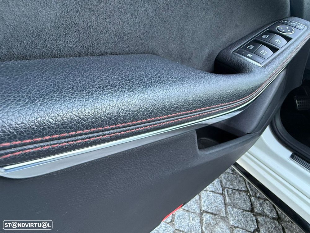 Mercedes-Benz A 45 AMG 4-Matic - 31