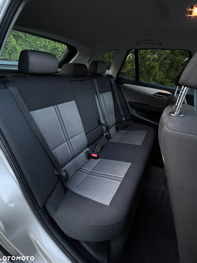 BMW X1 sDrive20d - 31