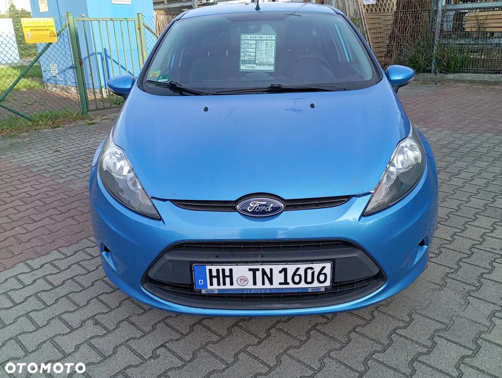 Ford Fiesta 1.4 Champions Edition - 11