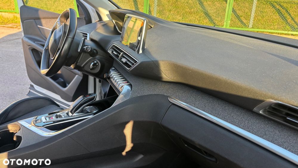 Peugeot 3008 1.6 THP Allure S&S EAT6 - 30