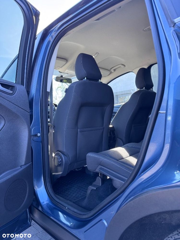 Ford Kuga - 32