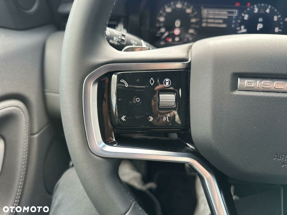 Land Rover Discovery Sport 2.0 P200 mHEV Dynamic SE - 17