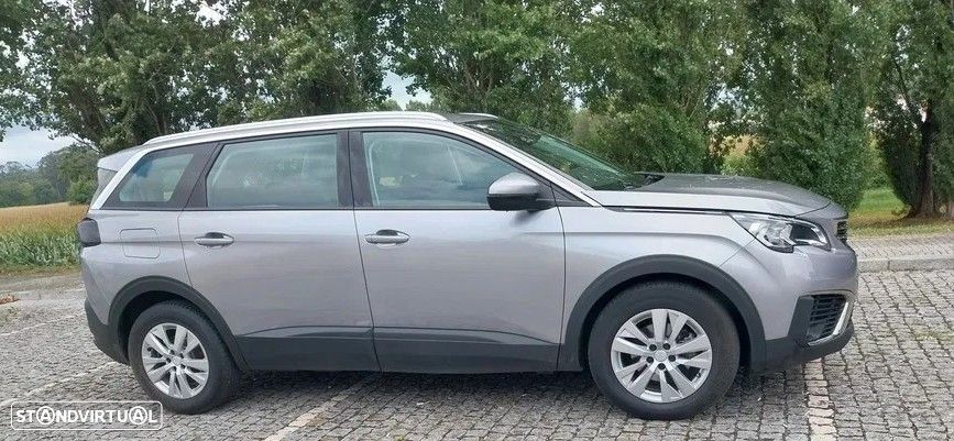 Peugeot 5008 - 2