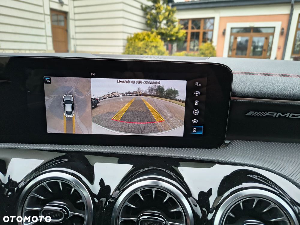 Mercedes-Benz CLA AMG 35 4Matic B AMG Speedshift 7G-DCT - 32