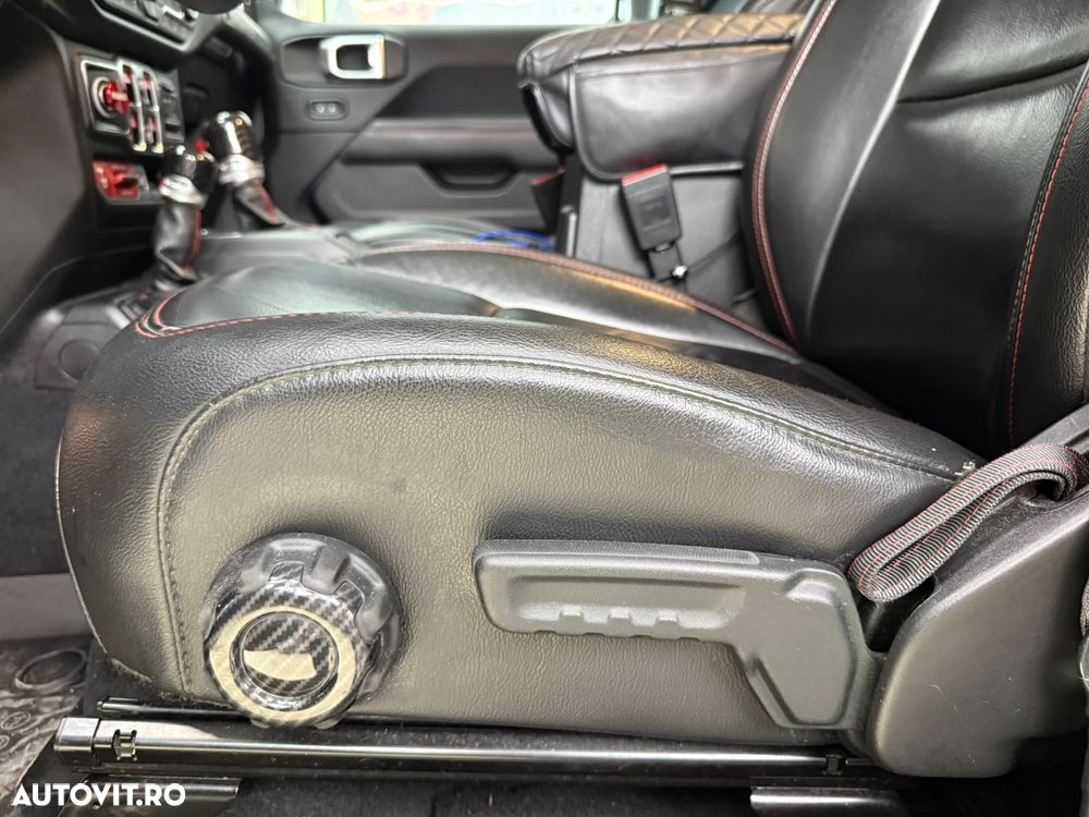 Jeep Wrangler 2.0 Turbo AT8 Rubicon - 27
