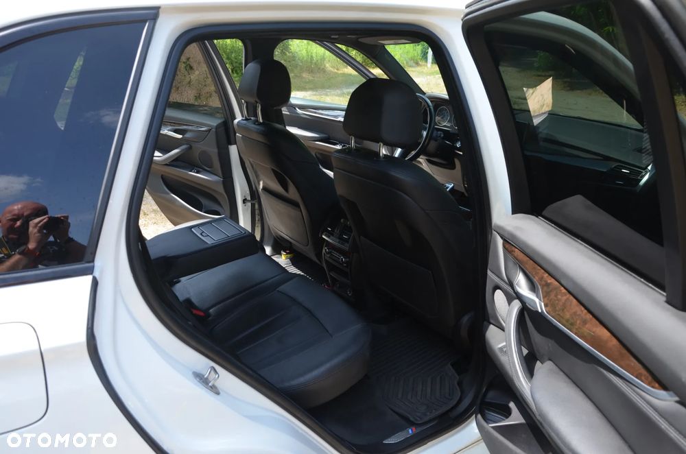 BMW X5 xDrive35i - 15