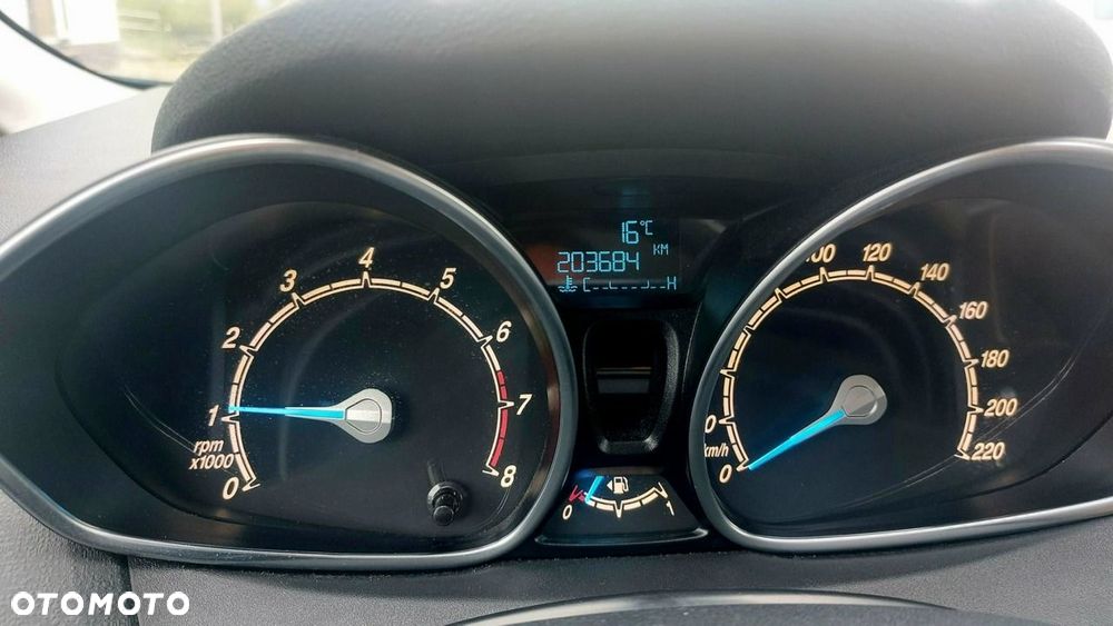 Ford Fiesta 1.0 EcoBoost Titanium - 16