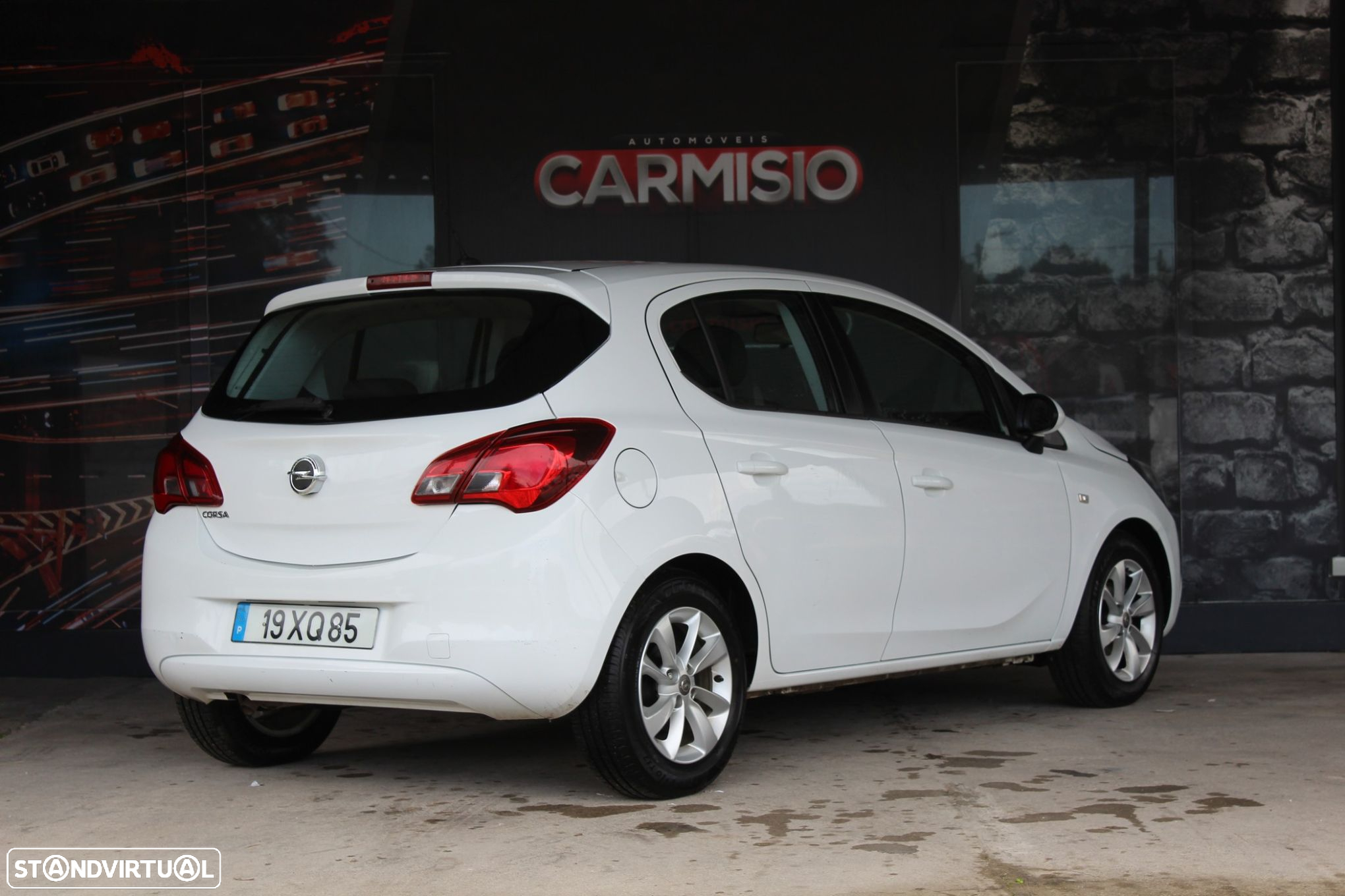 Opel Corsa 1.2 120 Anos - 3