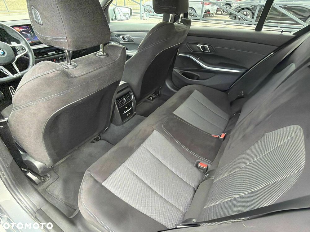 BMW Seria 3 320d mHEV M Sport sport - 27
