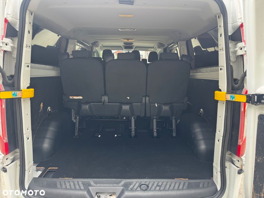 Ford Transit Custom 310 L2H1 Limited - 25