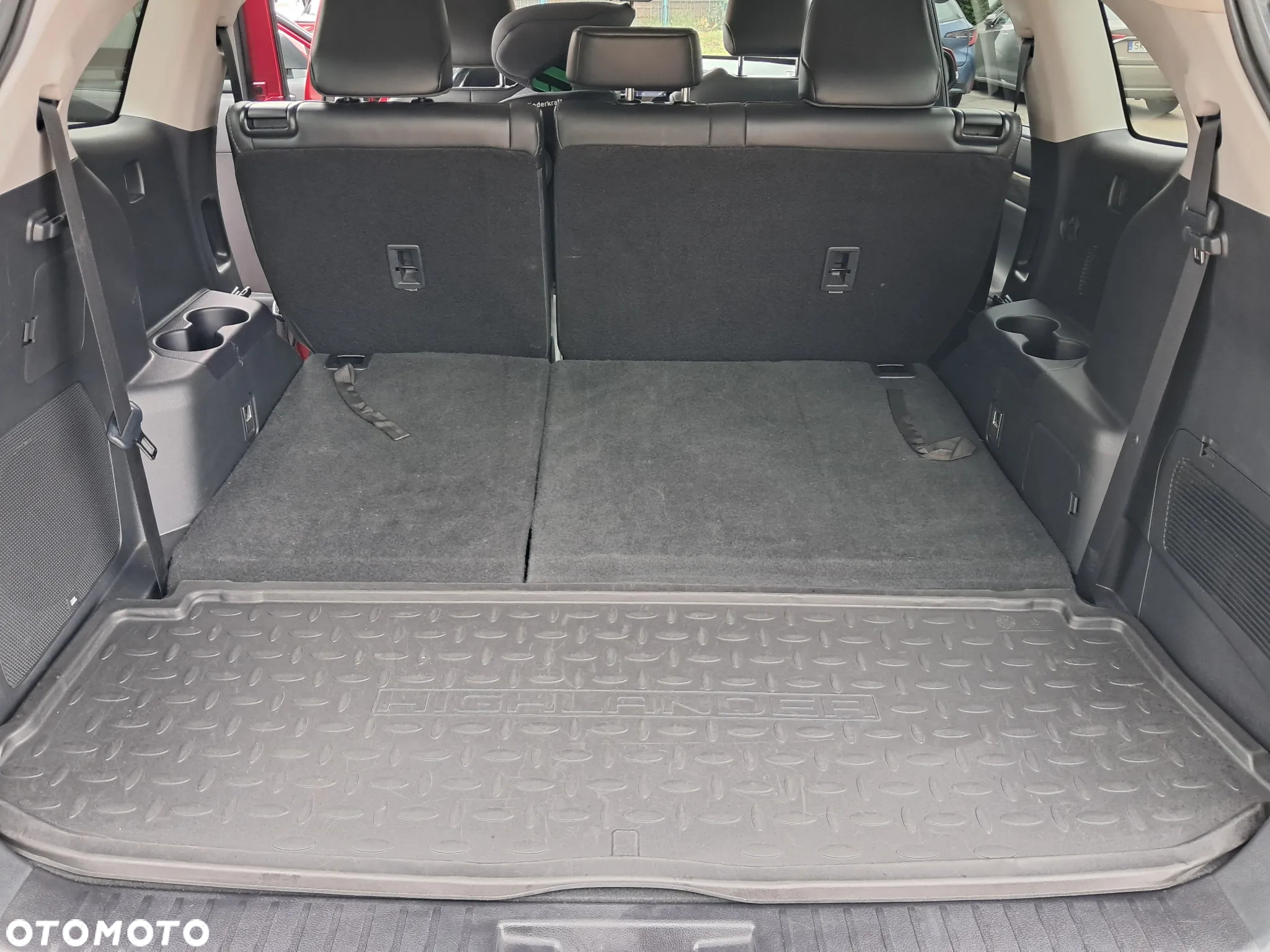 Toyota Highlander 2.5 Hybrid Executive Style - 13
