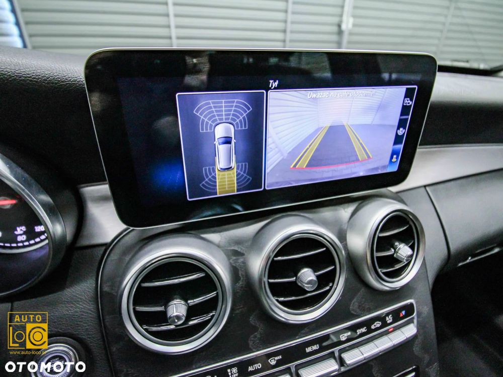 Mercedes-Benz Klasa C 300 d 9G-TRONIC Avantgarde - 20