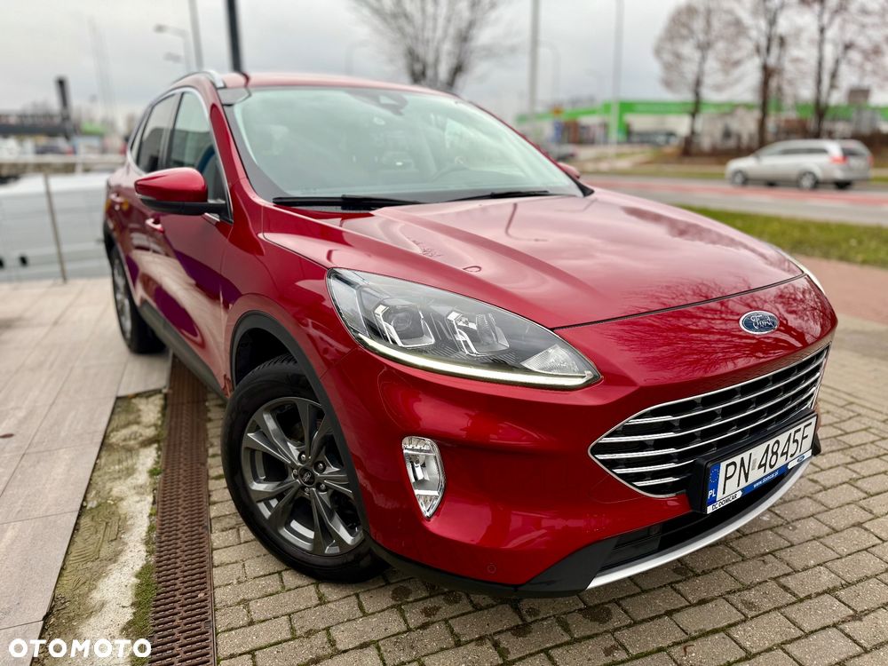 Ford Kuga 1.5 EcoBoost TITANIUM - 3