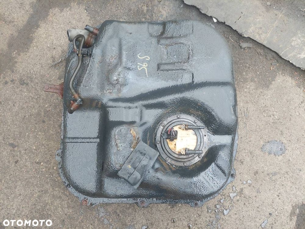 BAK ZBIORNIK PALIWA + POMPKA METALOWY KIA CEED I 31110-1H900 - 1