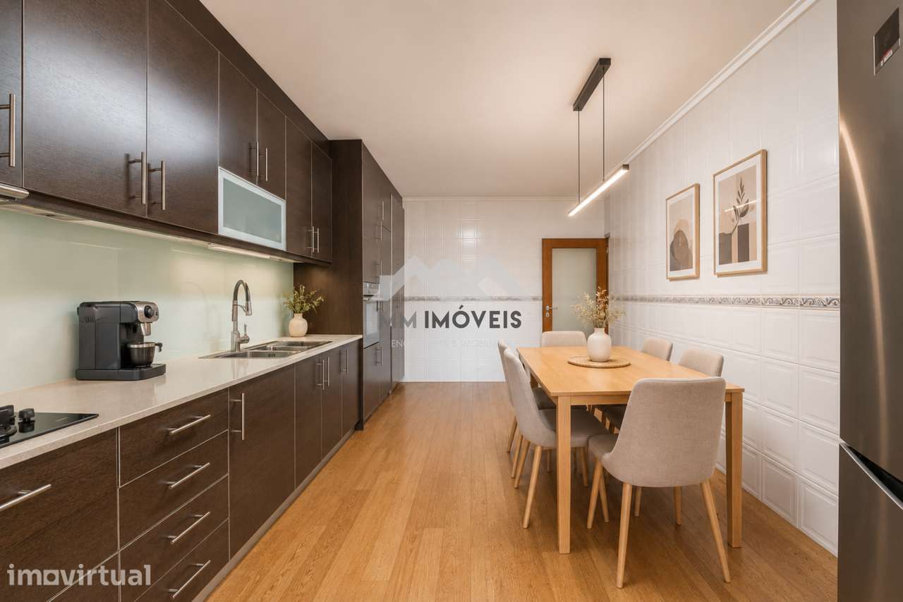 Apartamento T3 | Esmoriz | Praia | Varanda | Suite | Lugar de Garagem - Grande imagem: 2/39