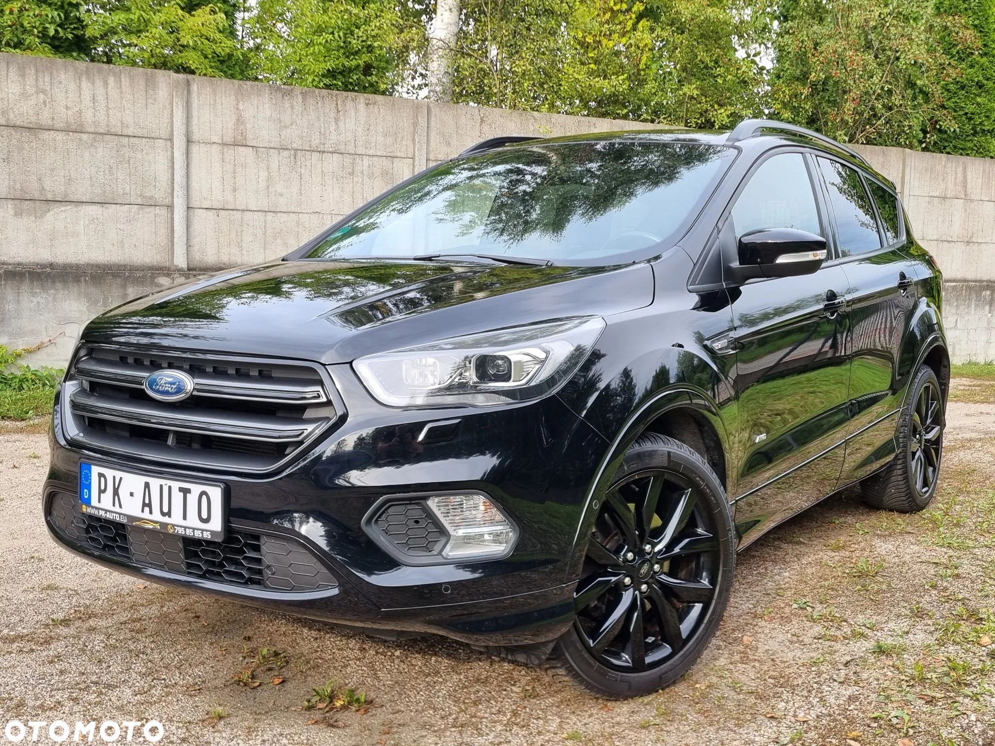 Ford Kuga 1.5 EcoBoost 4x4 ST-Line - 1
