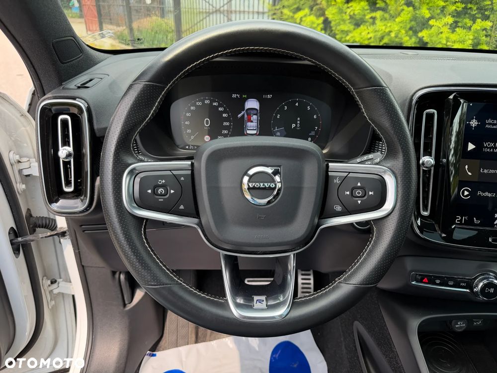 Volvo XC 40 T5 AWD R-Design - 26