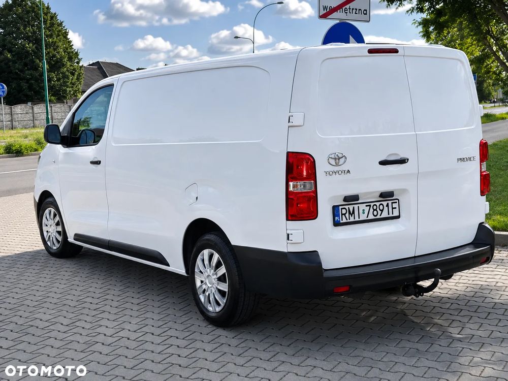 Toyota Proace Furgon - 2