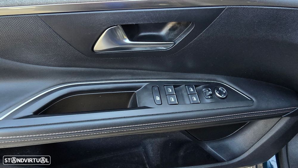 Peugeot 5008 1.5 BlueHDi GT EAT8 - 9