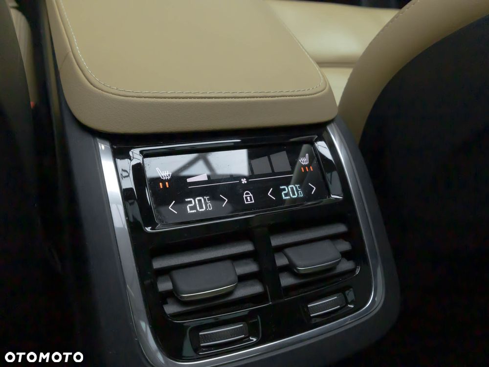 Volvo XC 90 T8 AWD Recharge Ultimate Bright - 33