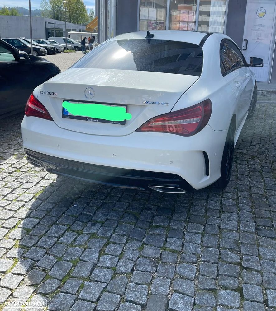 Mercedes-Benz CLA 200 - 5