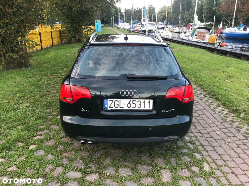 Audi A4 Avant - 4
