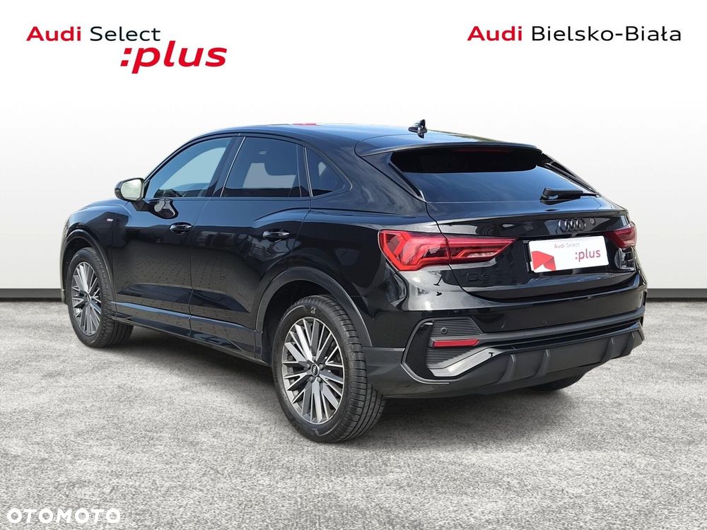 Audi Q3 Sportback - 3