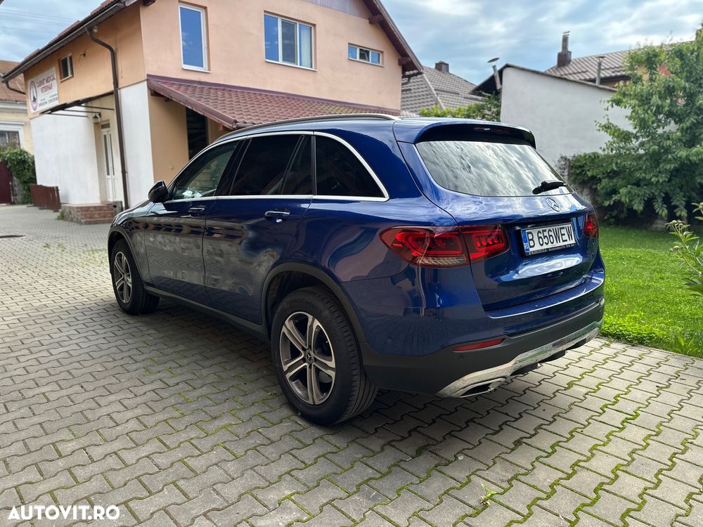 Mercedes-Benz GLC - 4