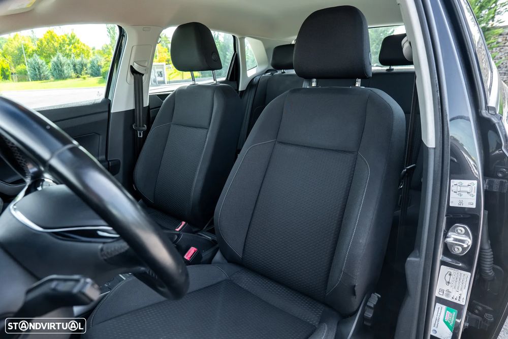 VW Polo 1.0 TSI Confortline DSG - 8