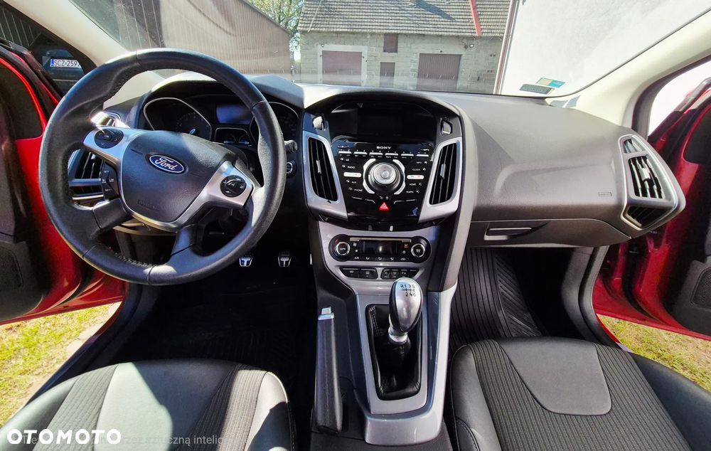 Ford Focus 1.0 EcoBoost Titanium - 14