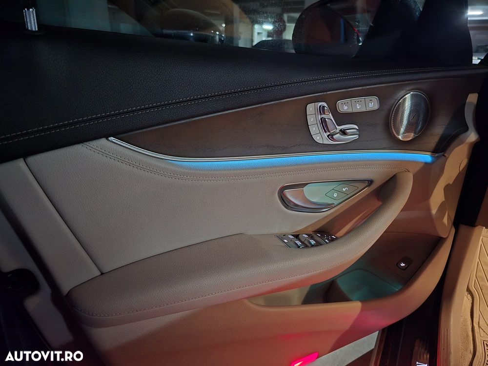 Mercedes-Benz E 300 de 9G-TRONIC Night Edition - 9