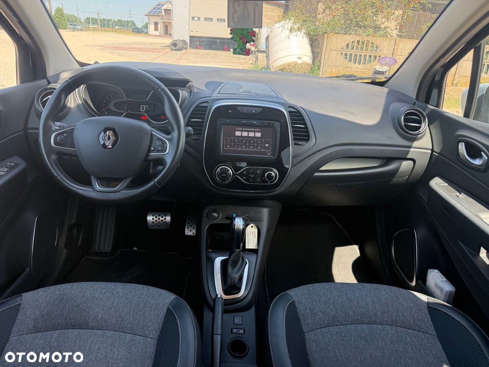 Renault Captur - 12