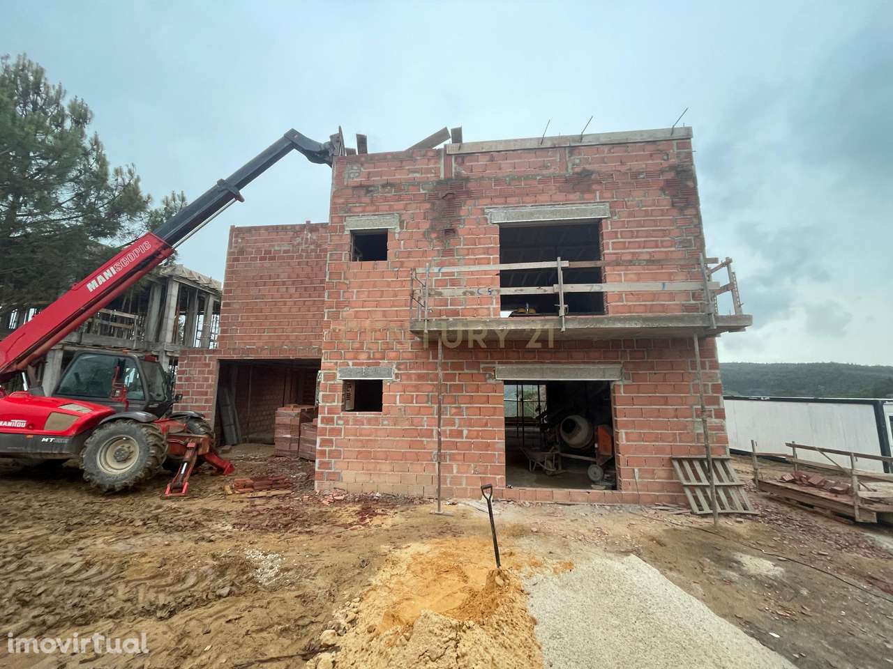 Moradia Moderna - Em Construção - 4 quartos - Campo - Alcobaça - Grande imagem: 2/42