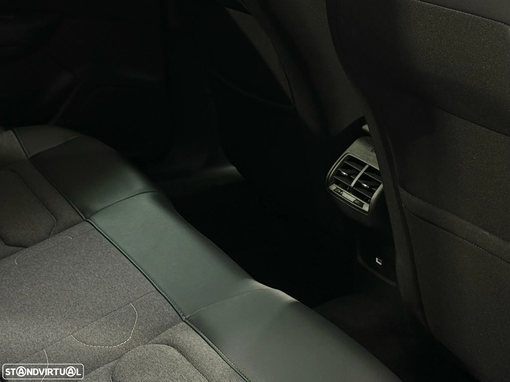 Citroën C4 1.2 PureTech Plus - 25
