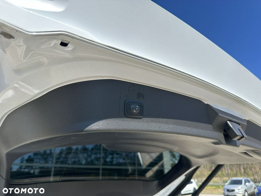 Ford Kuga 2.0 TDCi AWD ST-Line - 32