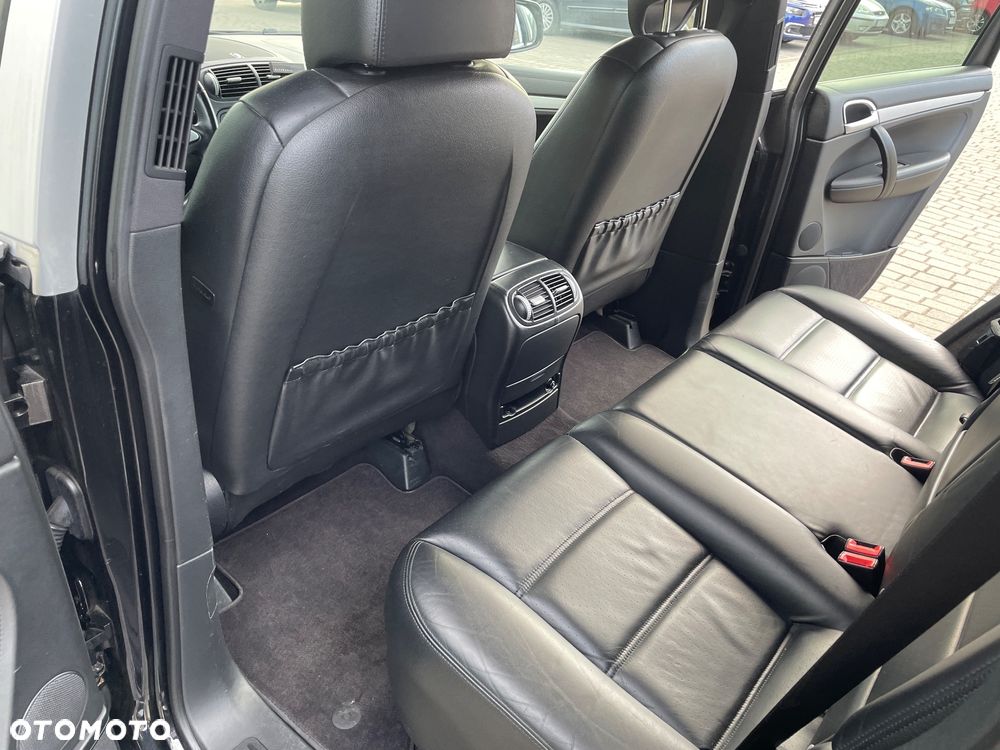 Porsche Cayenne Diesel Tiptronic S - 11