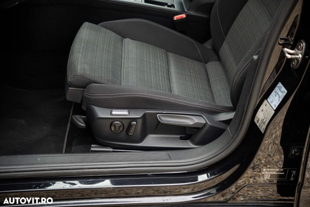 Volkswagen Passat Variant 2.0 TDI DSG Comfortline - 21