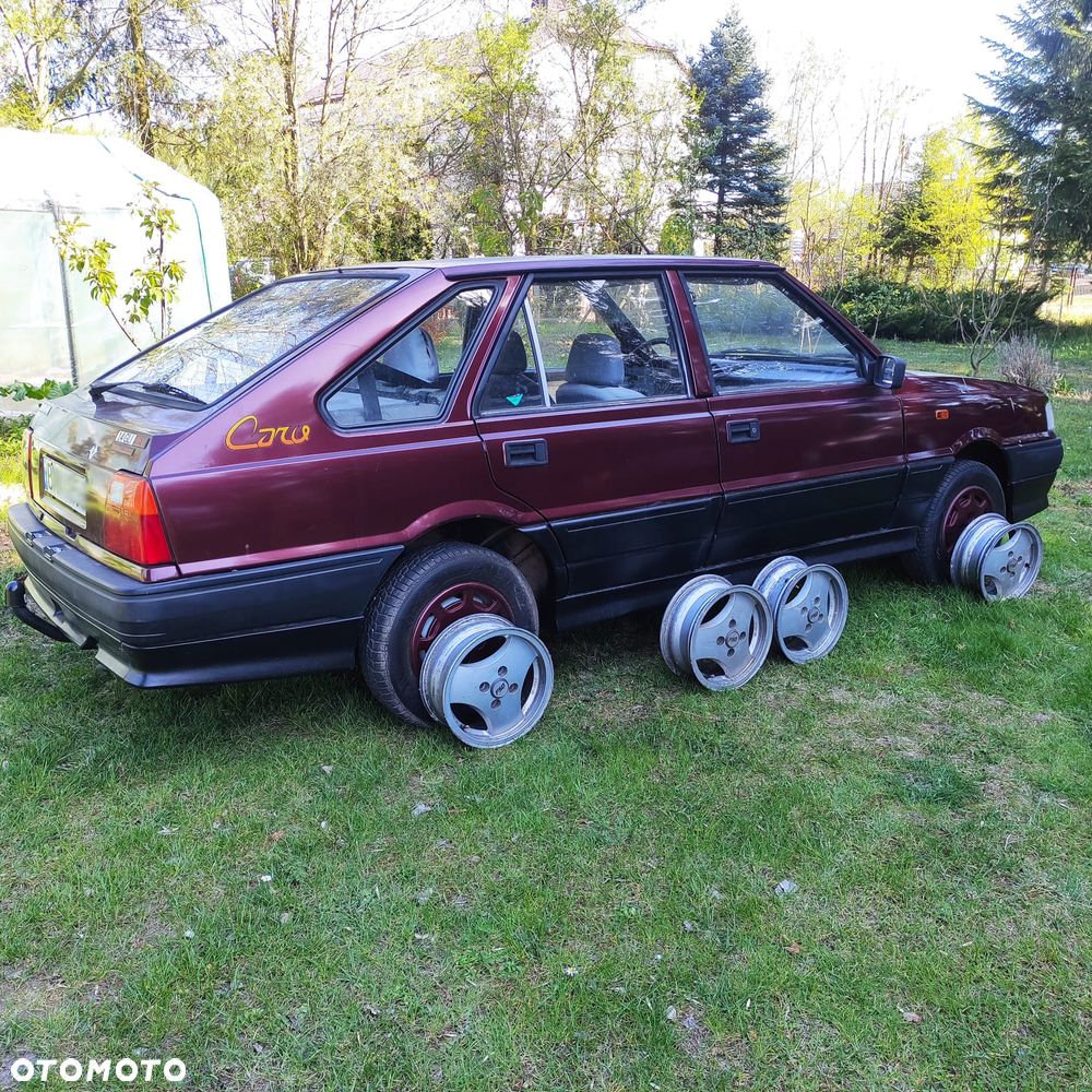 Polonez Caro - 1