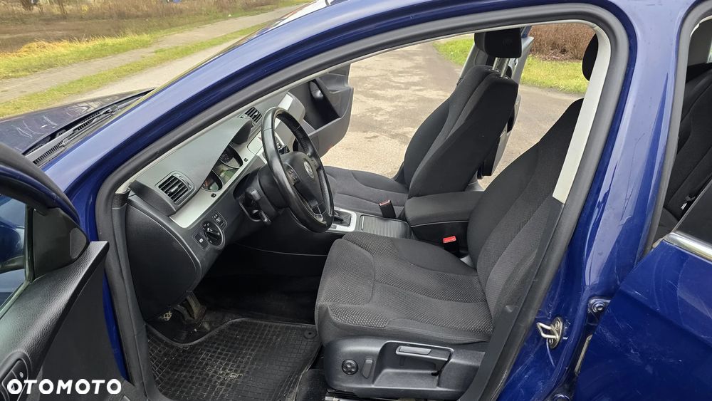 Volkswagen Passat 1.8 TSI Exclusive - 20