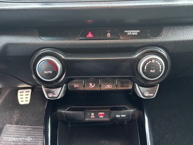 Kia Rio 1.4 CRDi TX - 8