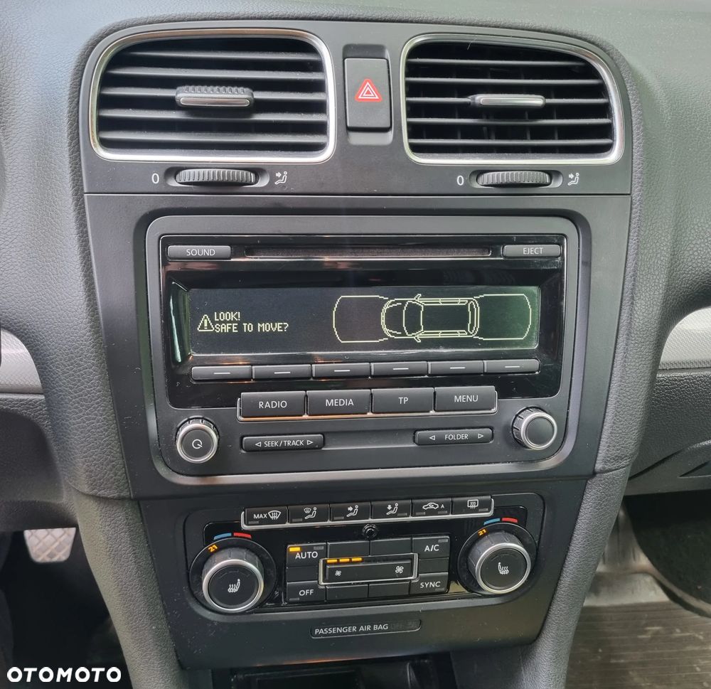 Volkswagen Golf 1.6 TDI Comfortline - 23